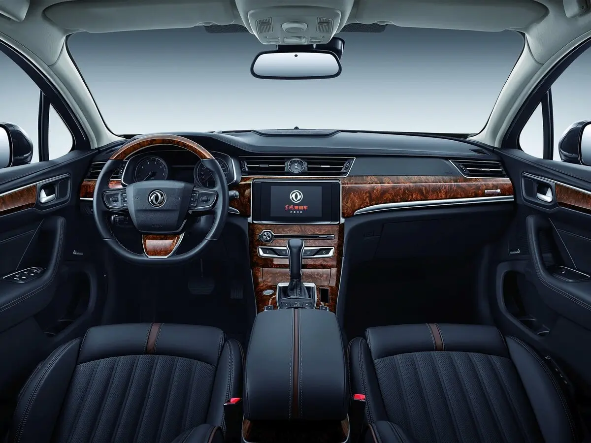 Dongfeng A9 I Седан — сүрөт 6