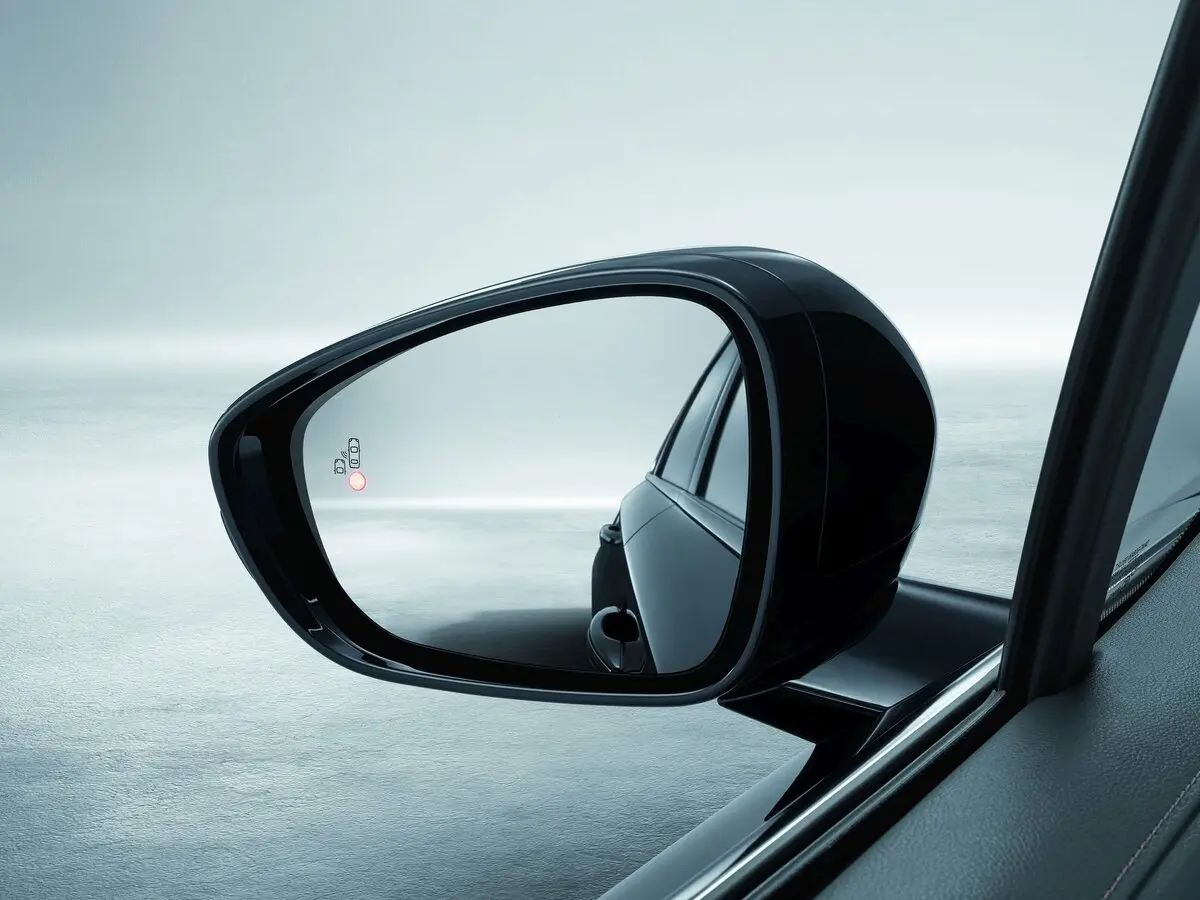 Dongfeng A9 I Седан — сүрөт 14