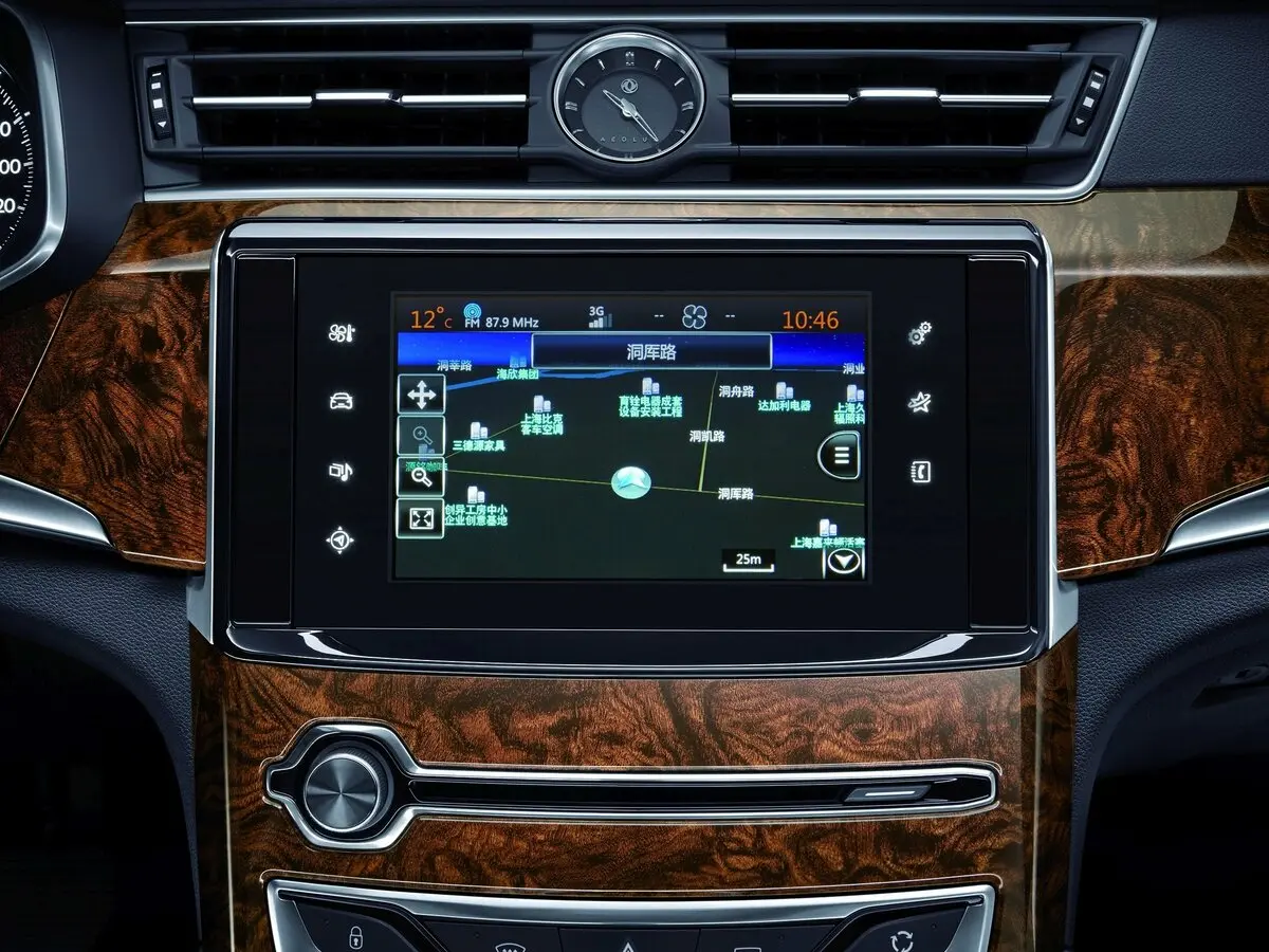 Dongfeng A9 I Седан — сүрөт 17