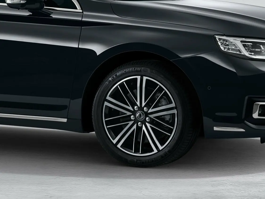 Dongfeng A9 I Седан — сүрөт 19