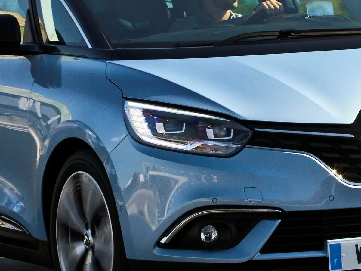Renault Scenic IV Компактвэн Grand — сүрөт 13