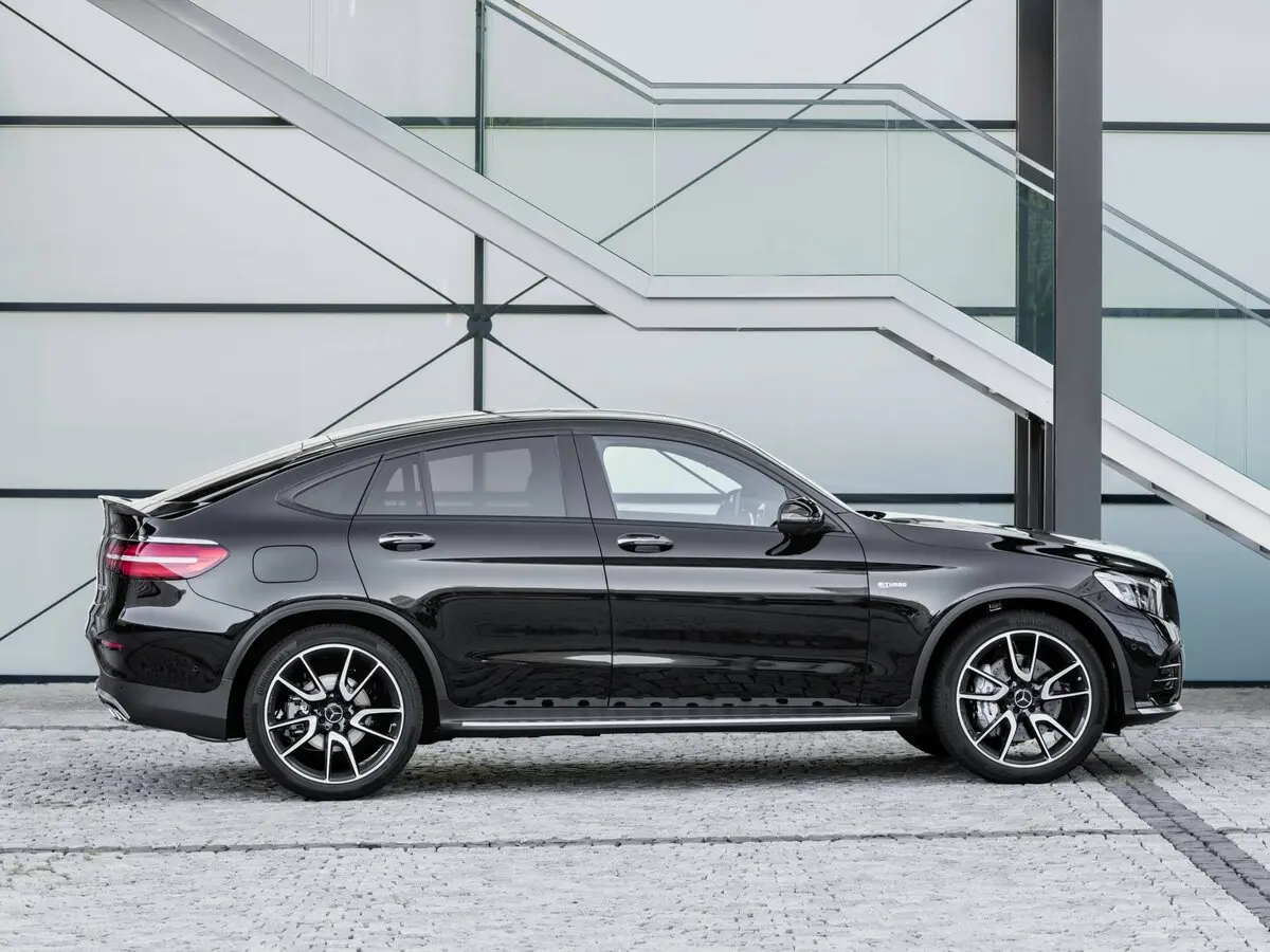 Mercedes-Benz GLC Coupe AMG I (C253) Внедорожник 5 дв. — сүрөт 2