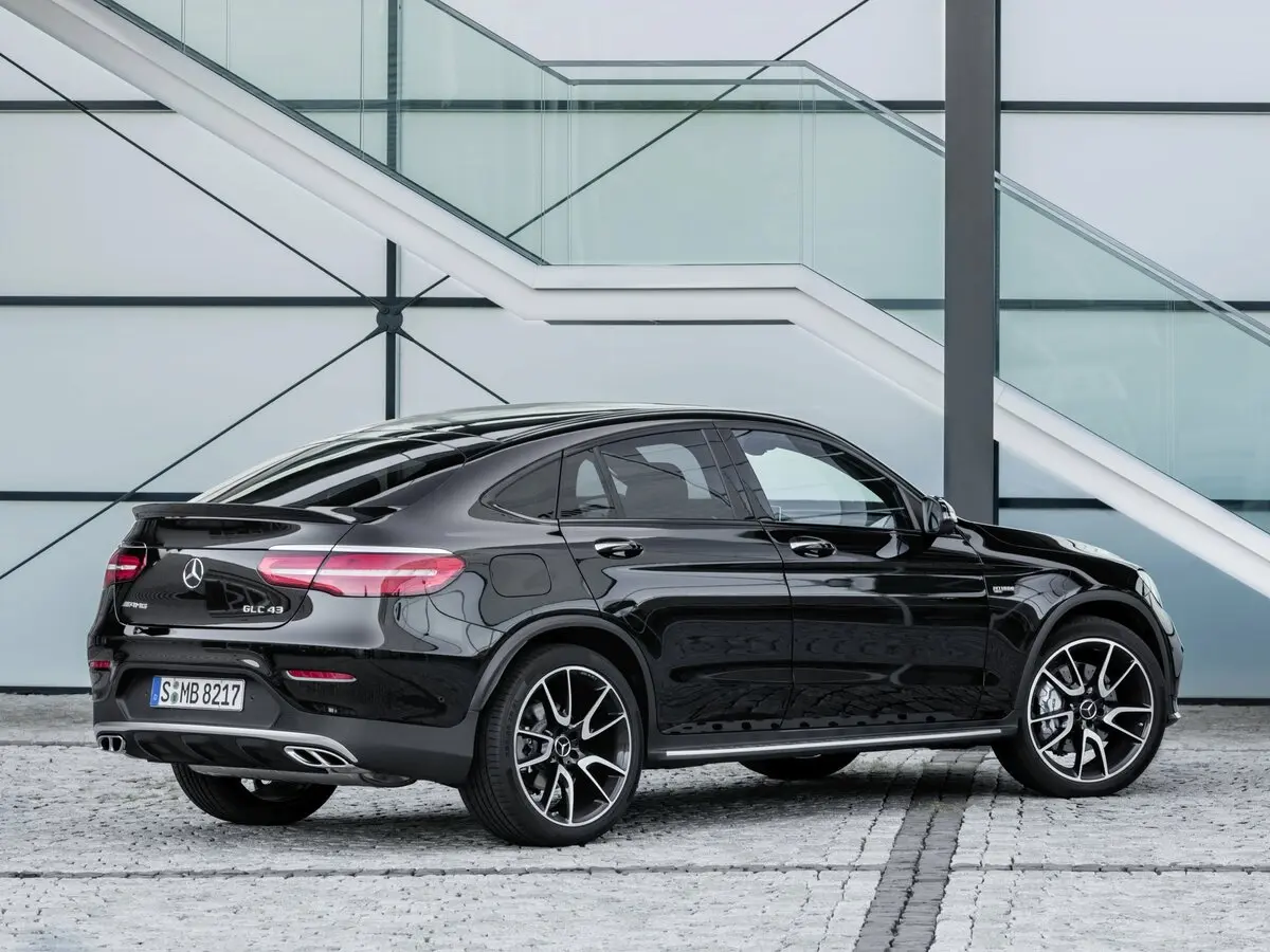 Mercedes-Benz GLC Coupe AMG I (C253) Внедорожник 5 дв. — сүрөт 5