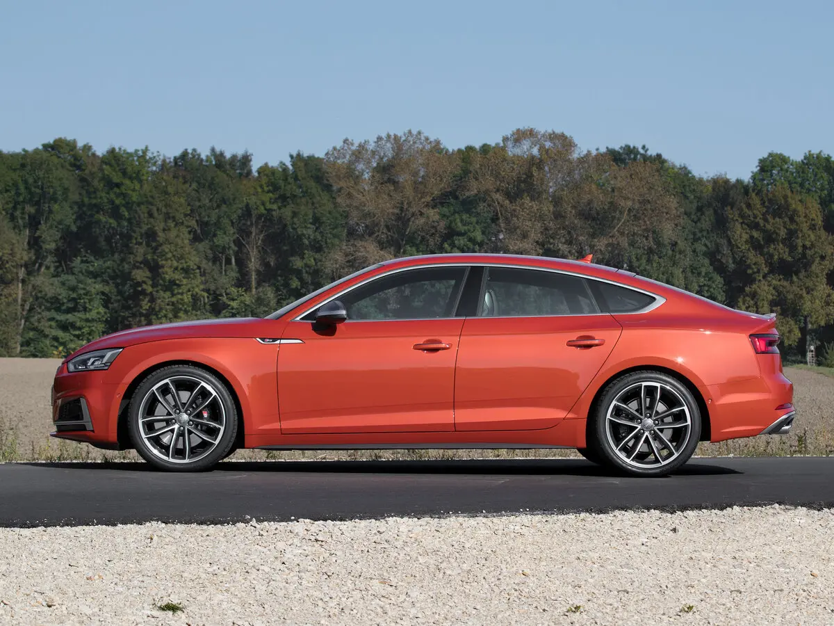 Audi S5 II (F5) Лифтбек Sportback — photo 2