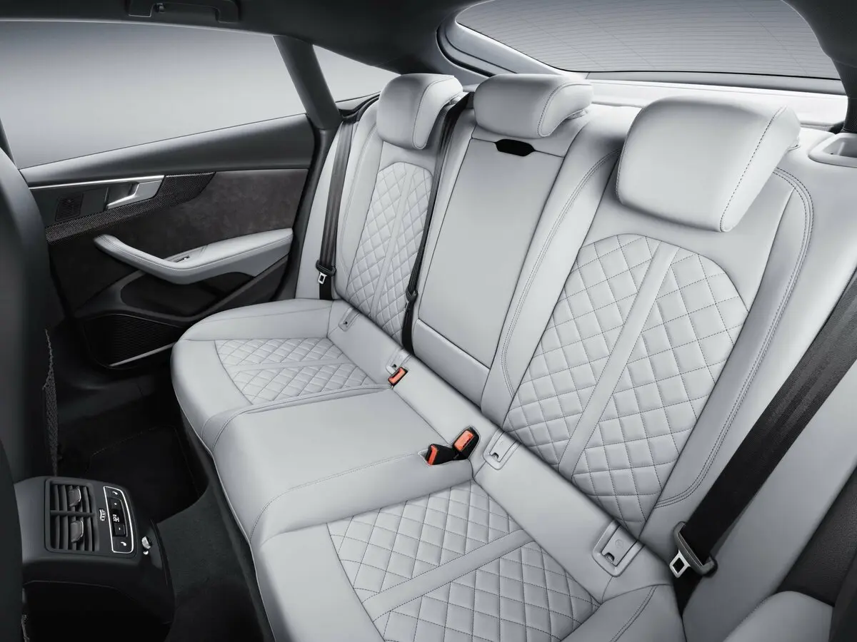 Audi S5 II (F5) Лифтбек Sportback — photo 11