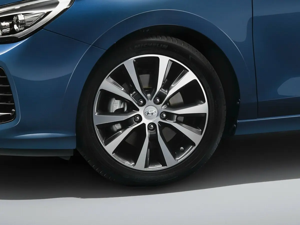 Hyundai i30 III Хэтчбек 5 дв. — фото 12
