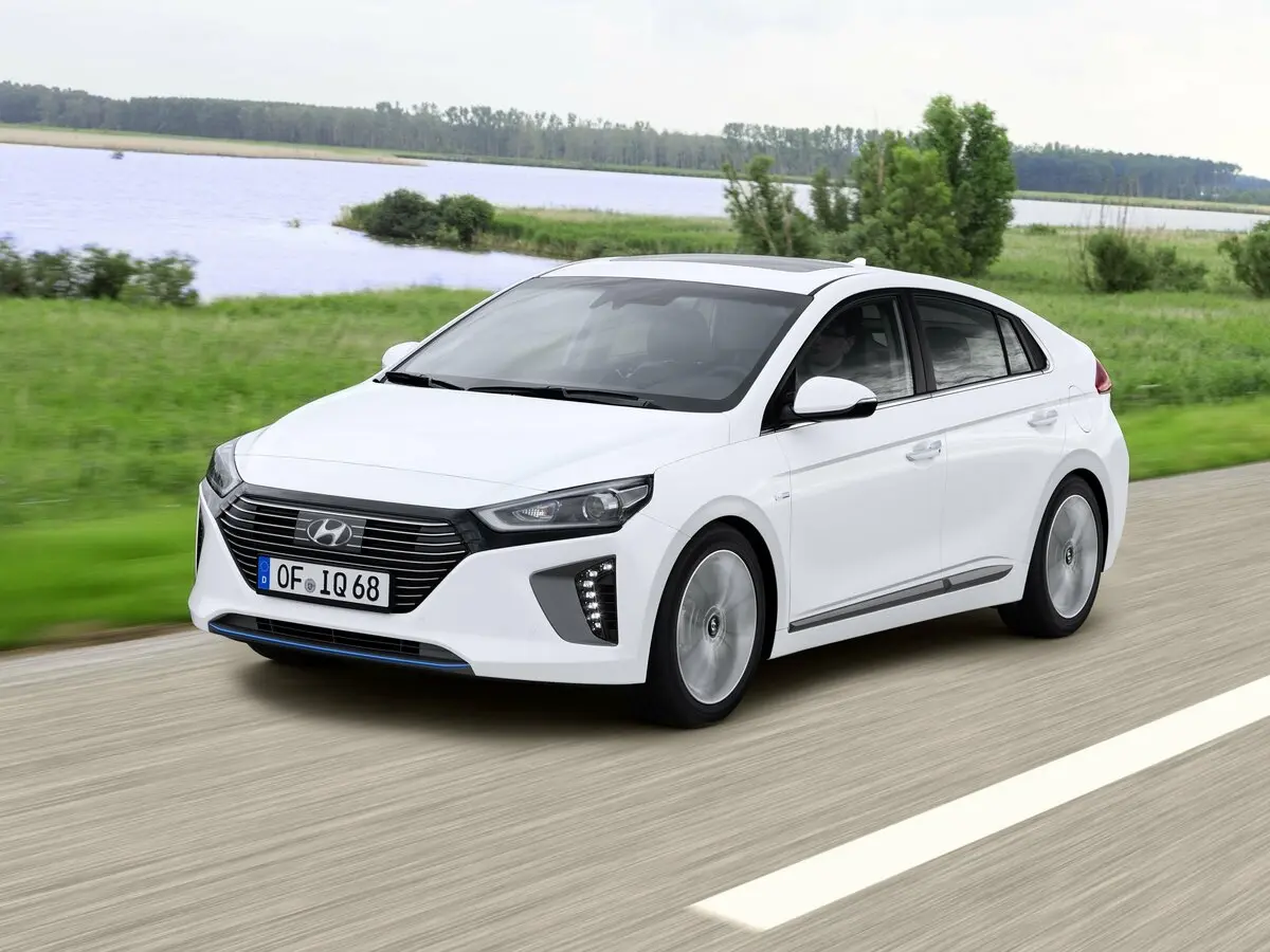 Hyundai IONIQ 2016 – 2022