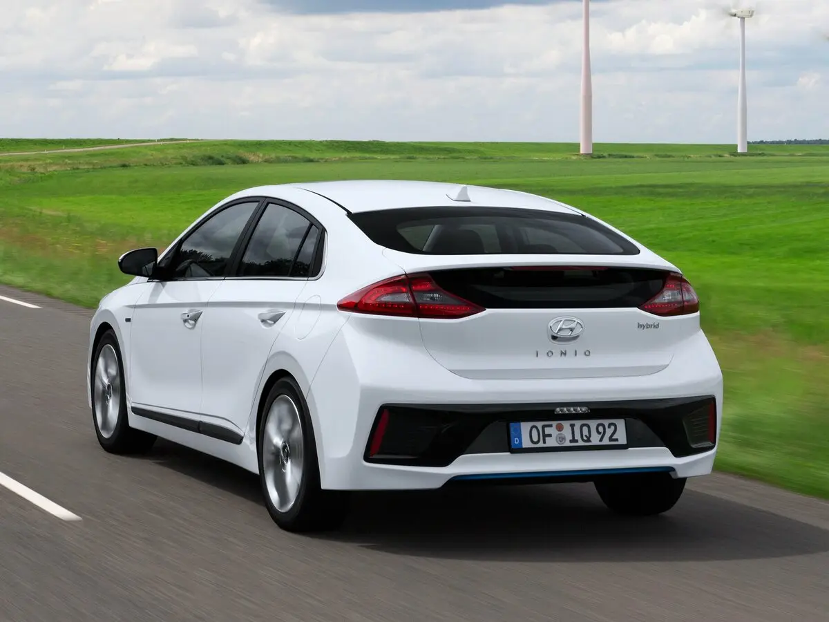 Hyundai IONIQ 2016 – 2022 Хэтчбек 5 дв. — фото 4
