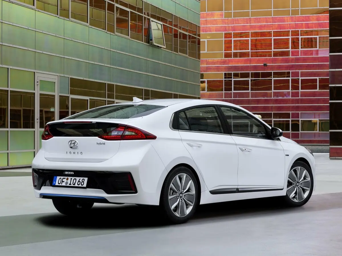 Hyundai IONIQ 2016 – 2022 Хэтчбек 5 дв. — фото 5