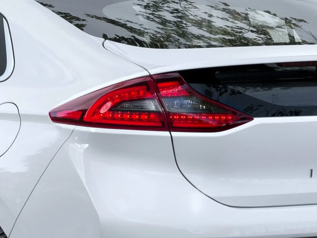 Hyundai IONIQ 2016 – 2022 Хэтчбек 5 дв. — фото 11
