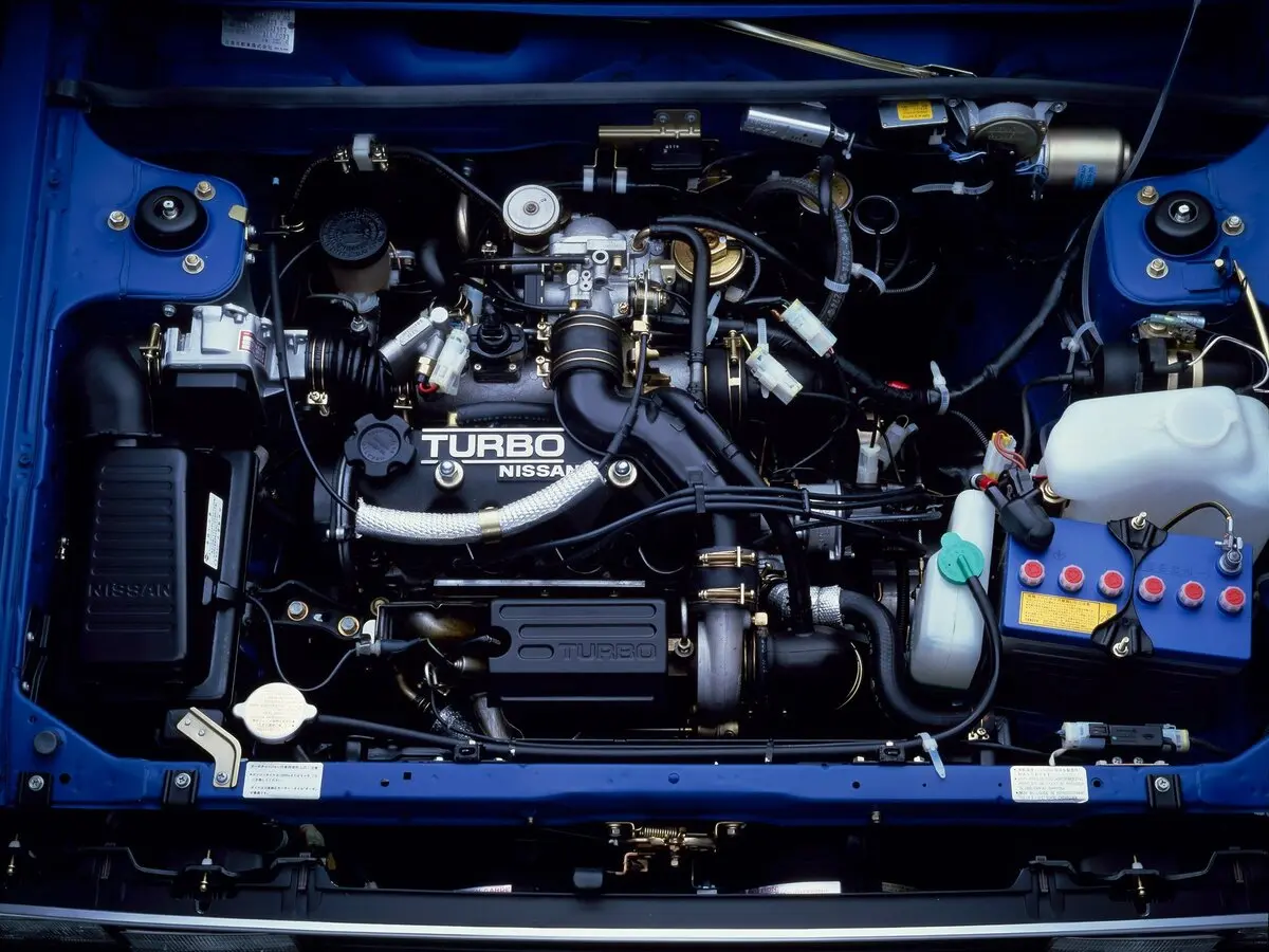 Nissan Liberta Villa I (N12) Седан — сүрөт 4