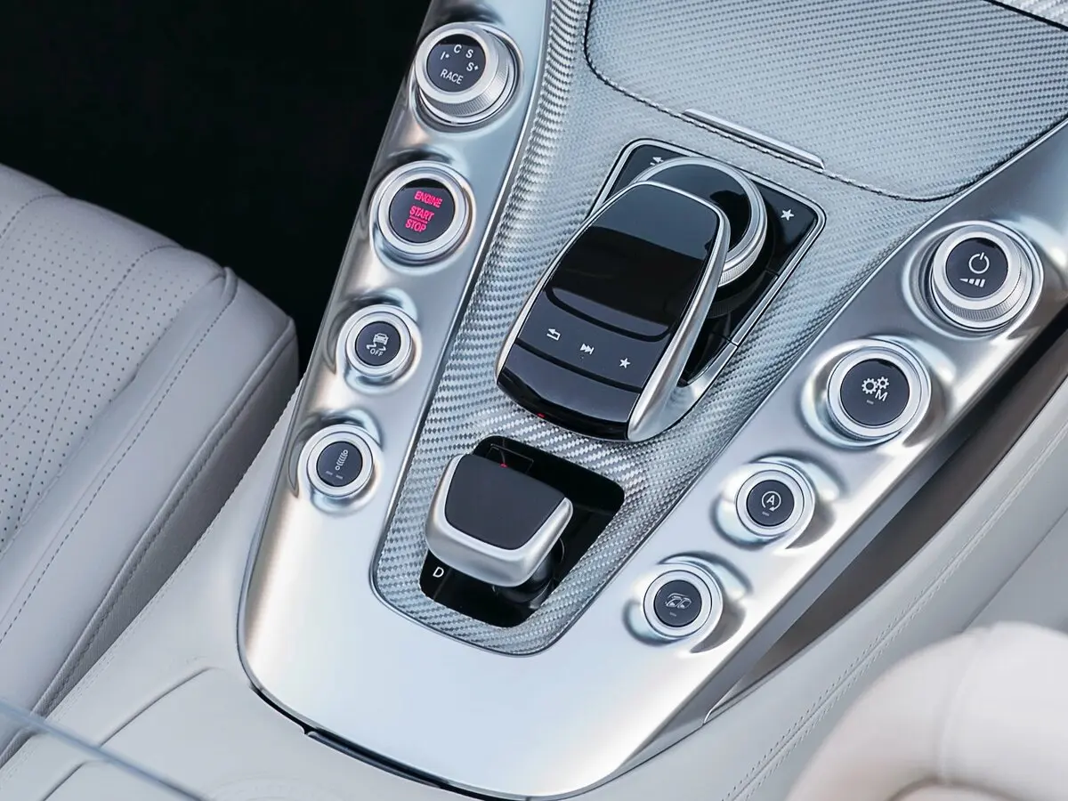 Mercedes-Benz AMG GT I Рестайлинг Родстер — сүрөт 10