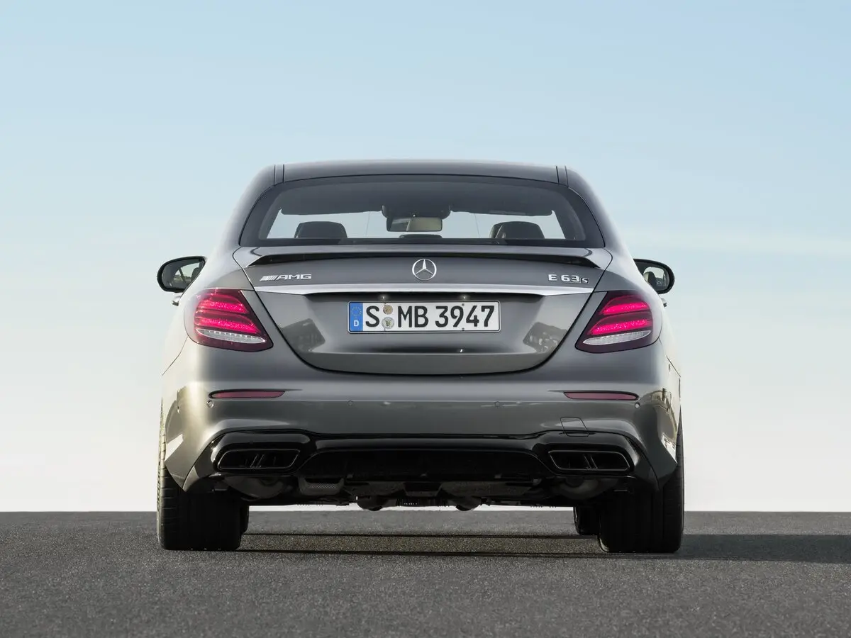Mercedes-Benz E-Класс AMG V (W213) Седан — фото 4