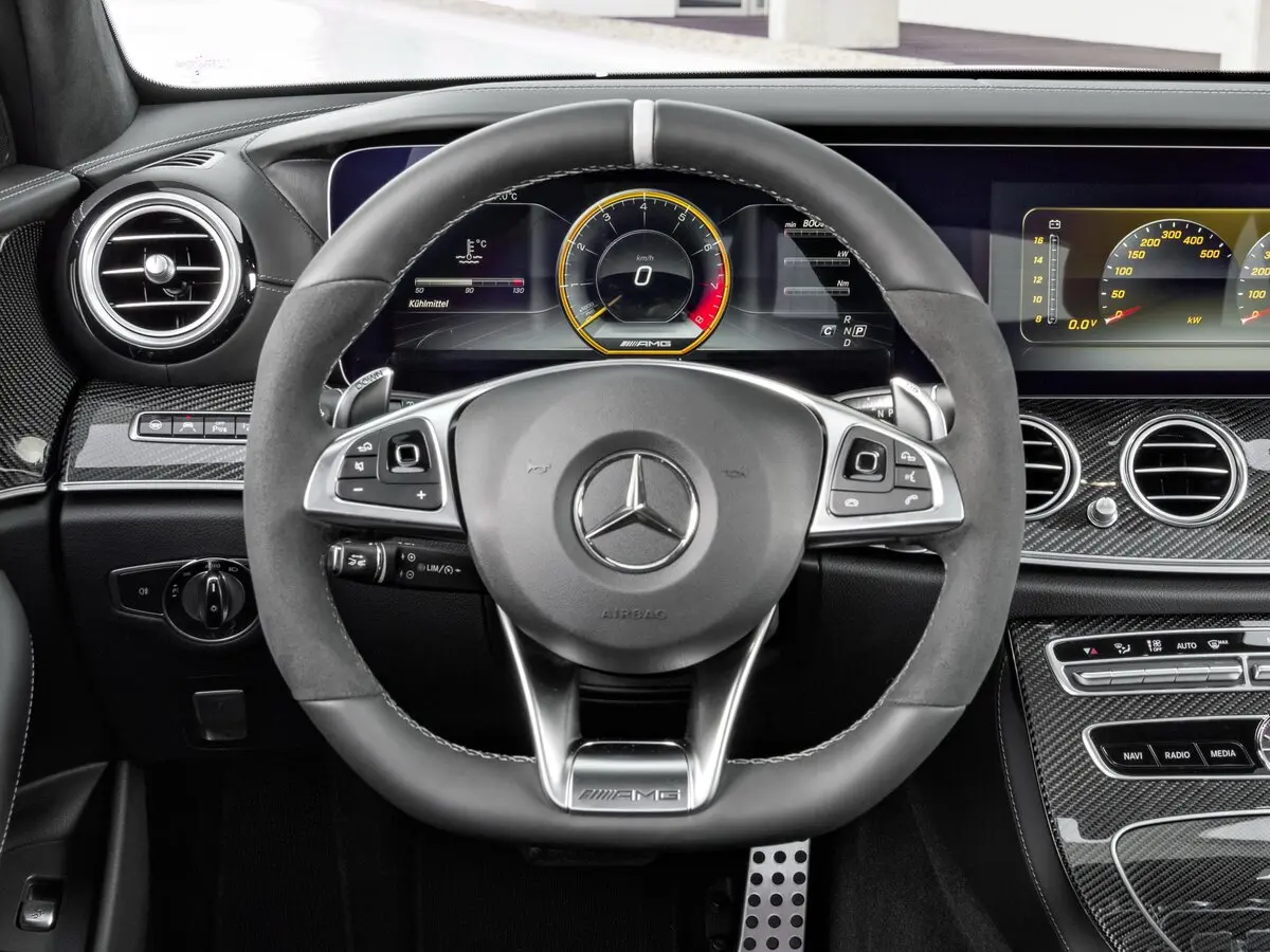 Mercedes-Benz E-Класс AMG V (W213) Универсал 5 дв. — фото 8