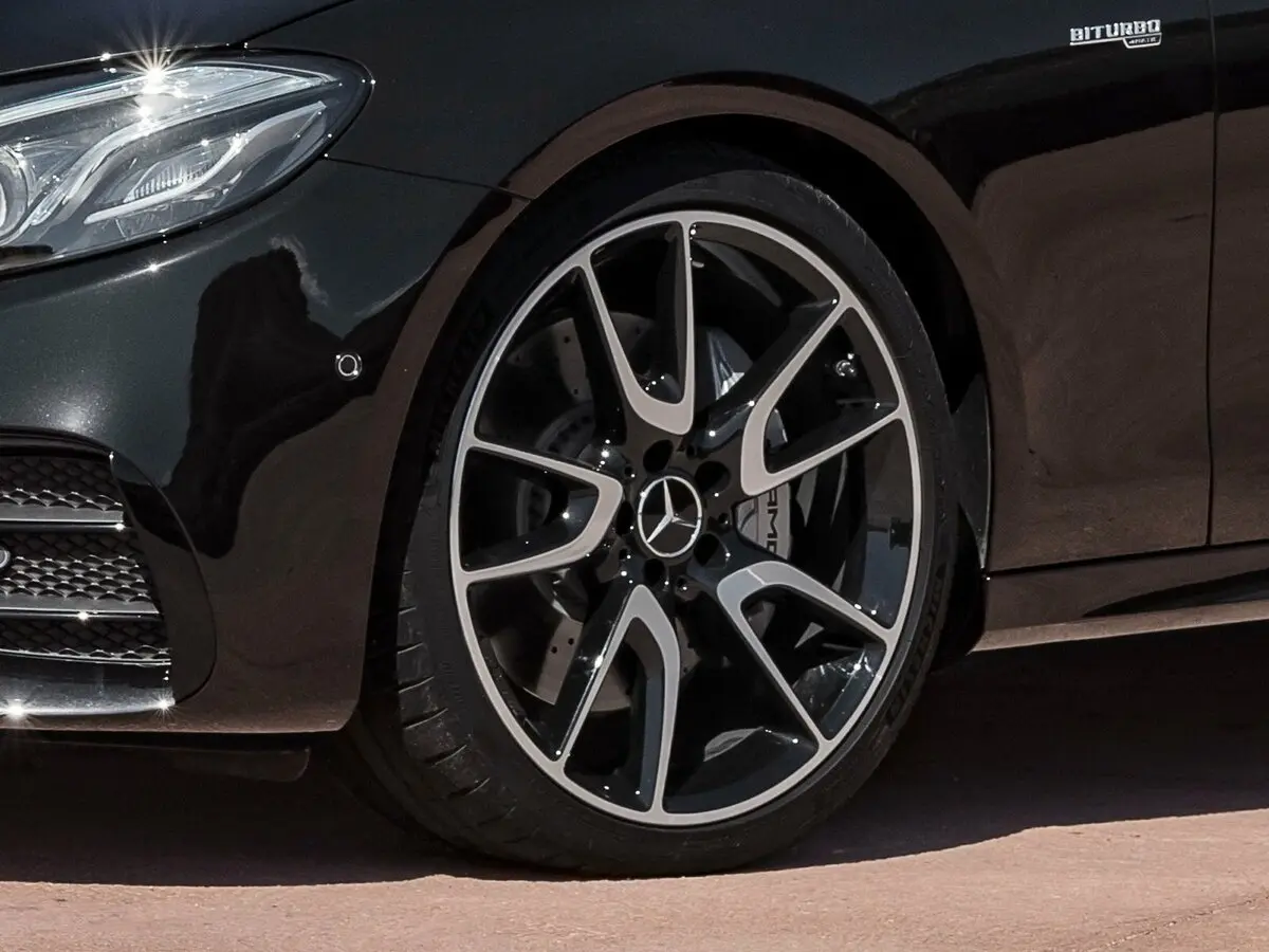 Mercedes-Benz E-Класс AMG V (W213) Универсал 5 дв. — фото 13