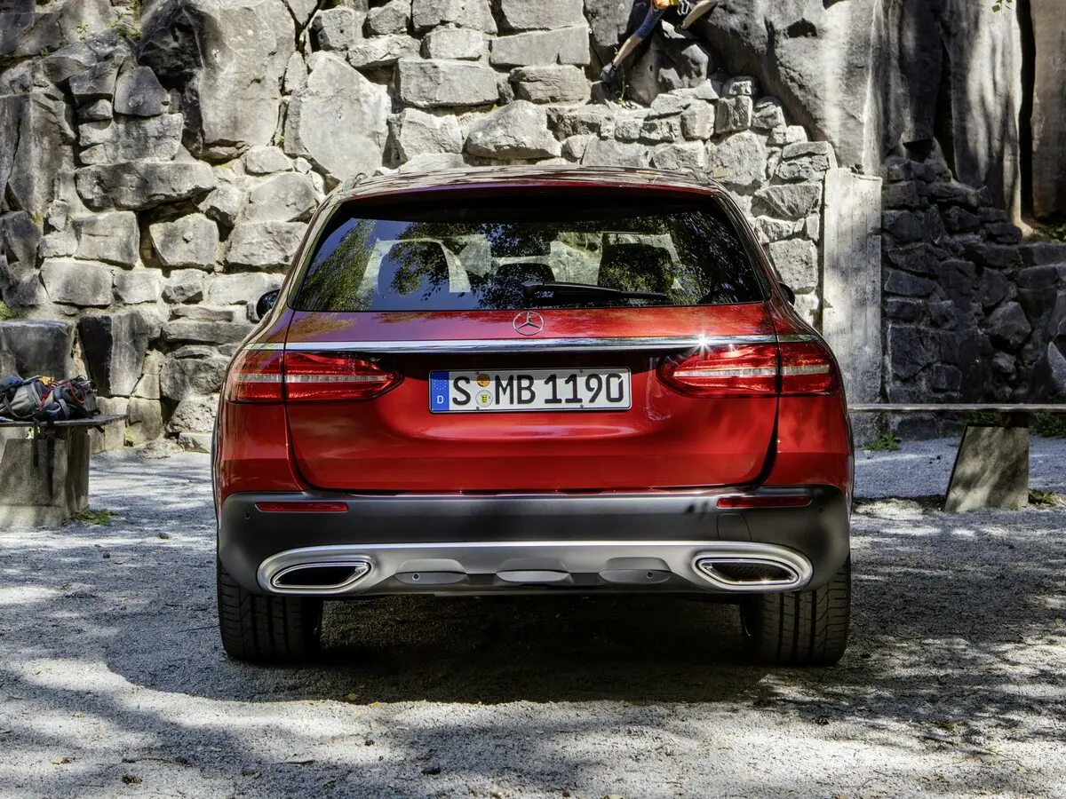 Mercedes-Benz E-Класс V (W213, S213, C238) Универсал 5 дв. All-Terrain — фото 4