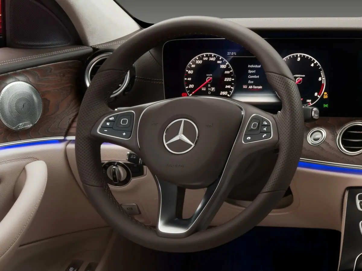Mercedes-Benz E-Класс V (W213, S213, C238) Универсал 5 дв. All-Terrain — фото 9