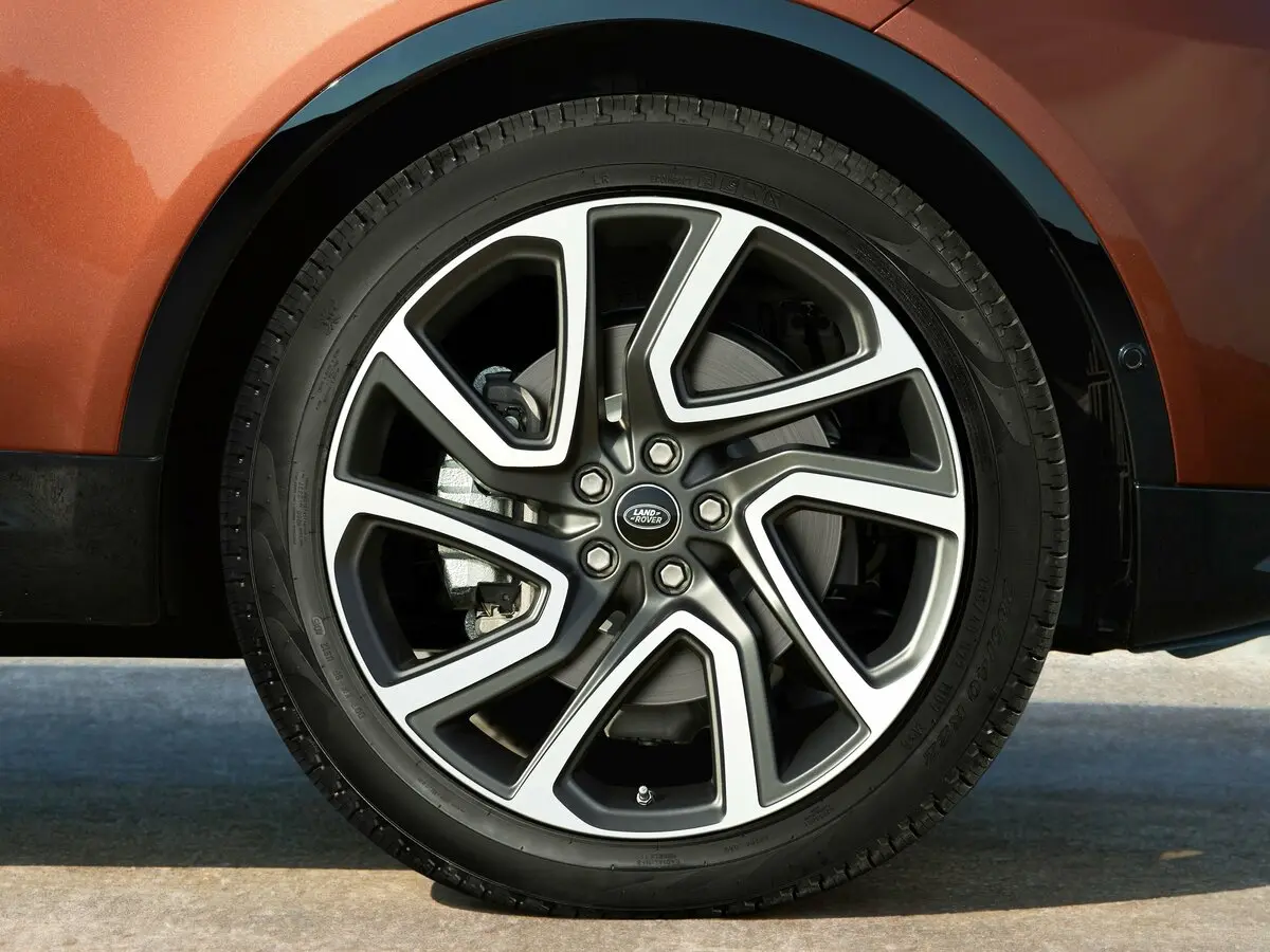 Land Rover Discovery V Внедорожник 5 дв. — фото 17