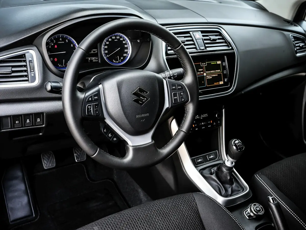 Suzuki SX4 II (S-Cross) Рестайлинг Хэтчбек 5 дв. — сүрөт 7