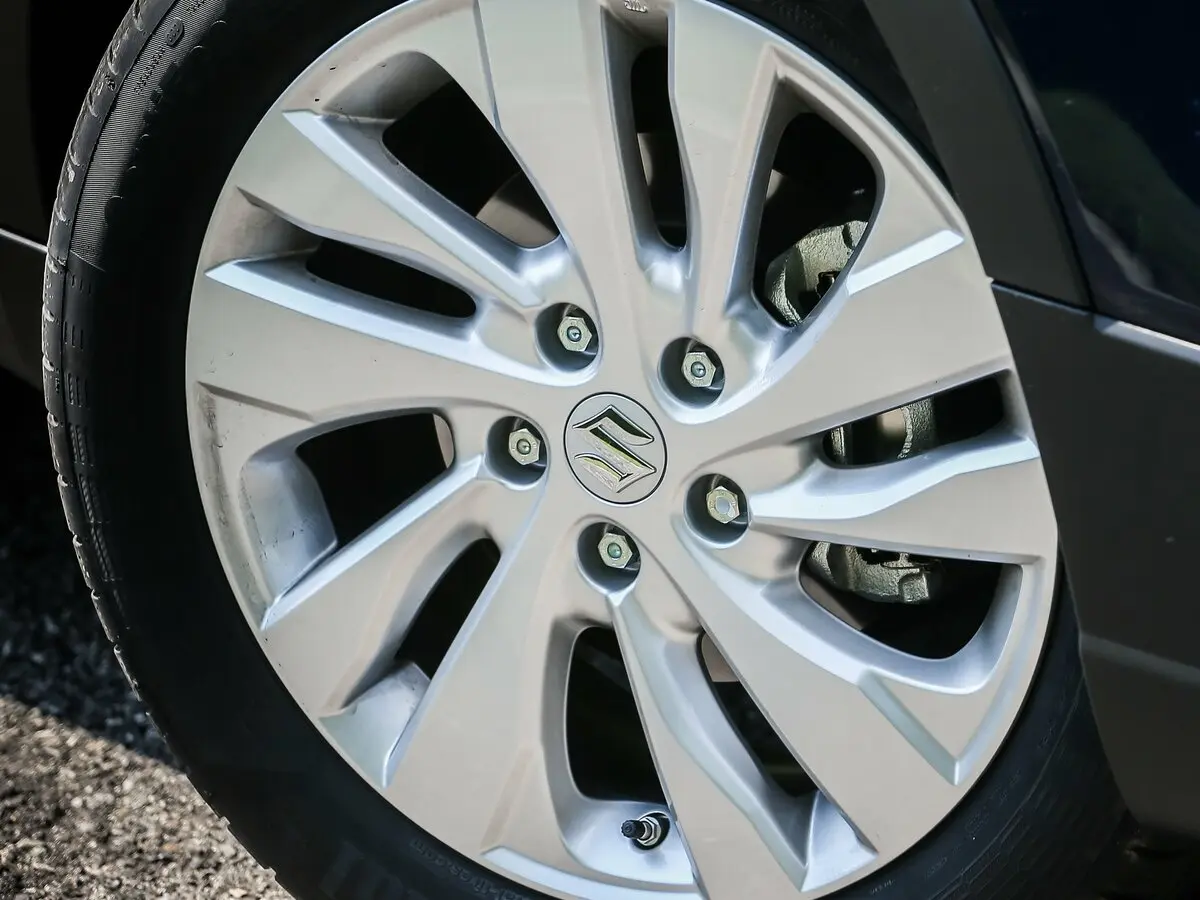 Suzuki SX4 II (S-Cross) Рестайлинг Хэтчбек 5 дв. — сүрөт 18
