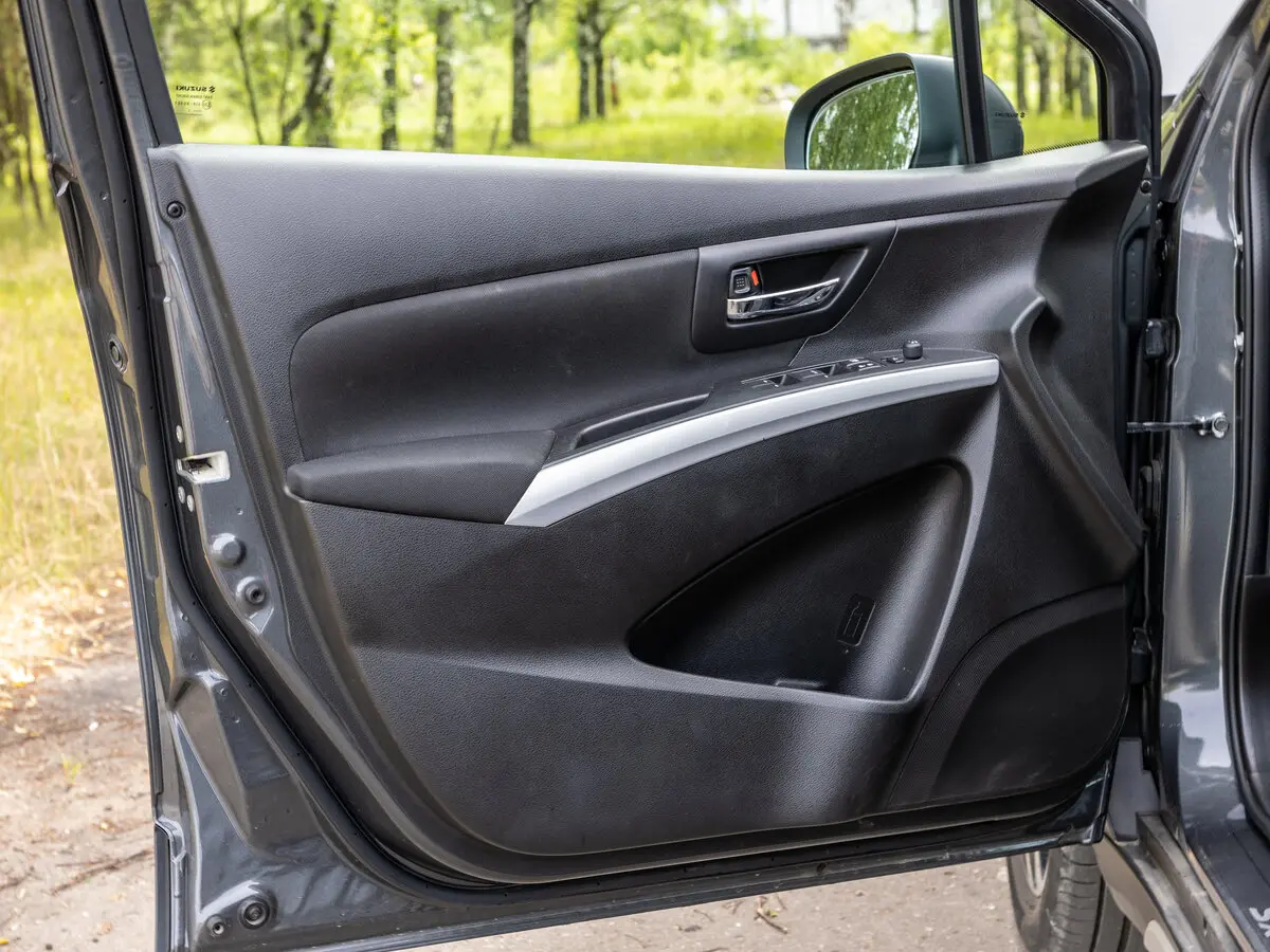 Suzuki SX4 II (S-Cross) Рестайлинг Хэтчбек 5 дв. — сүрөт 30