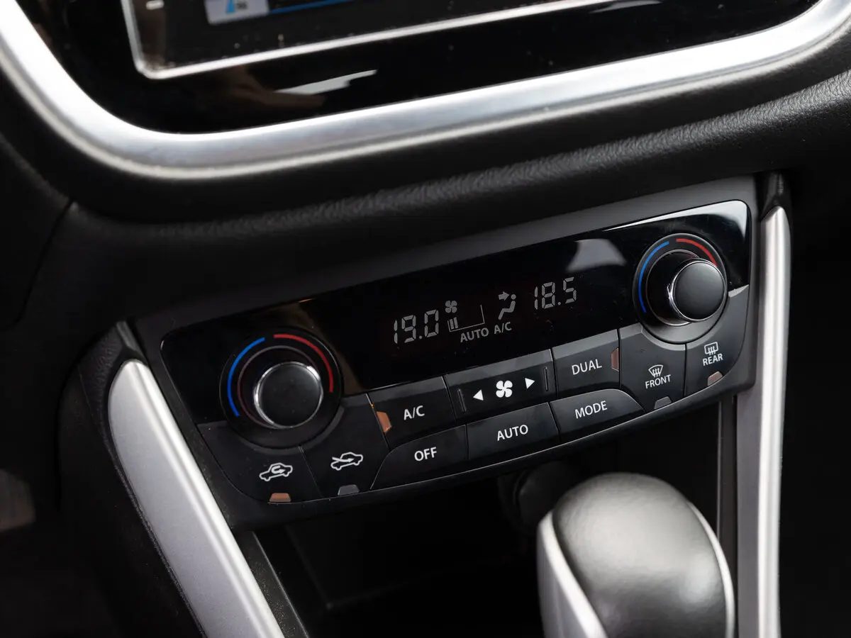 Suzuki SX4 II (S-Cross) Рестайлинг Хэтчбек 5 дв. — сүрөт 37