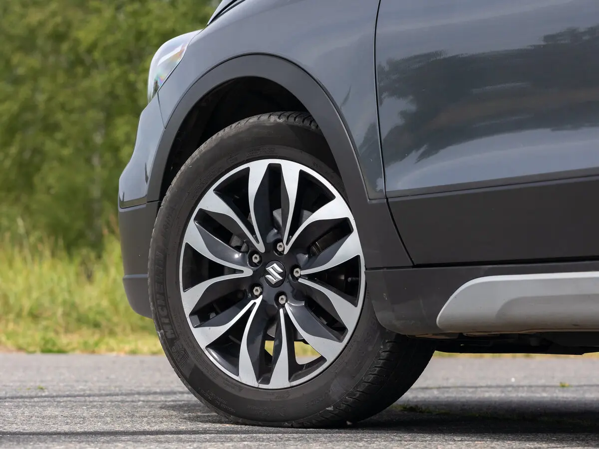 Suzuki SX4 II (S-Cross) Рестайлинг Хэтчбек 5 дв. — сүрөт 38