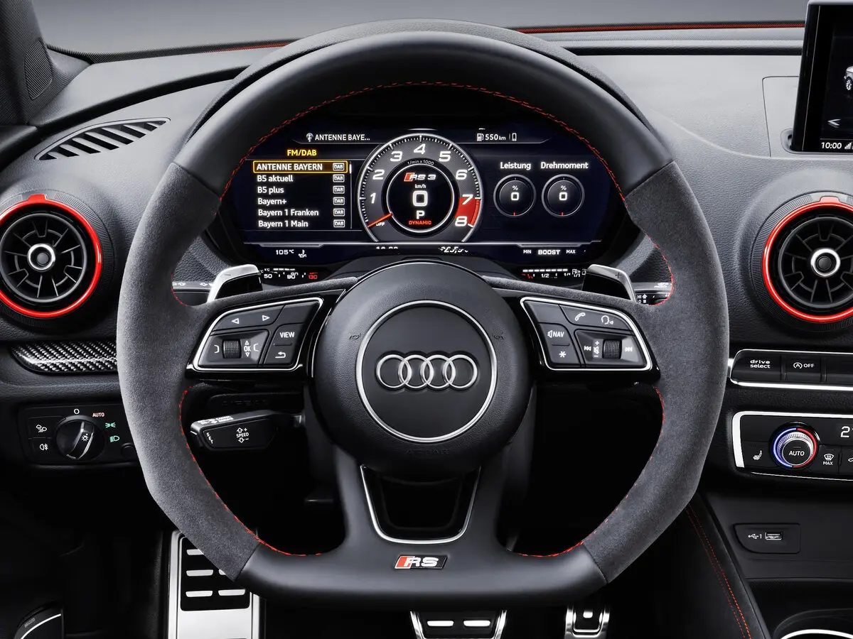 Audi RS 3 II (8V) Рестайлинг Седан — сүрөт 9
