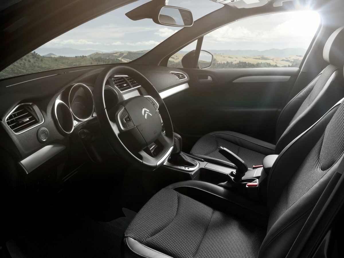 Citroen C4 II Рестайлинг Седан — фото 4