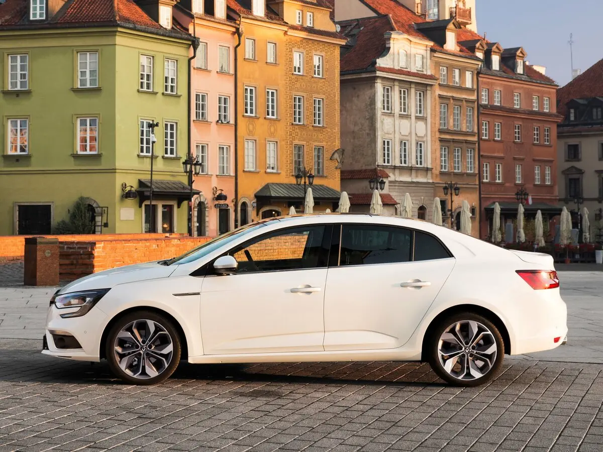 Renault Megane IV Седан — сүрөт 2