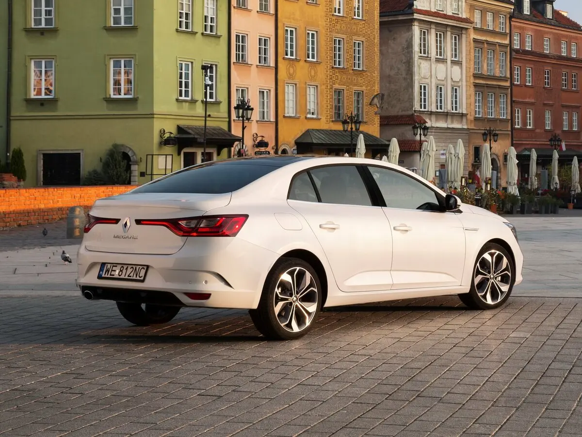 Renault Megane IV Седан — сүрөт 5