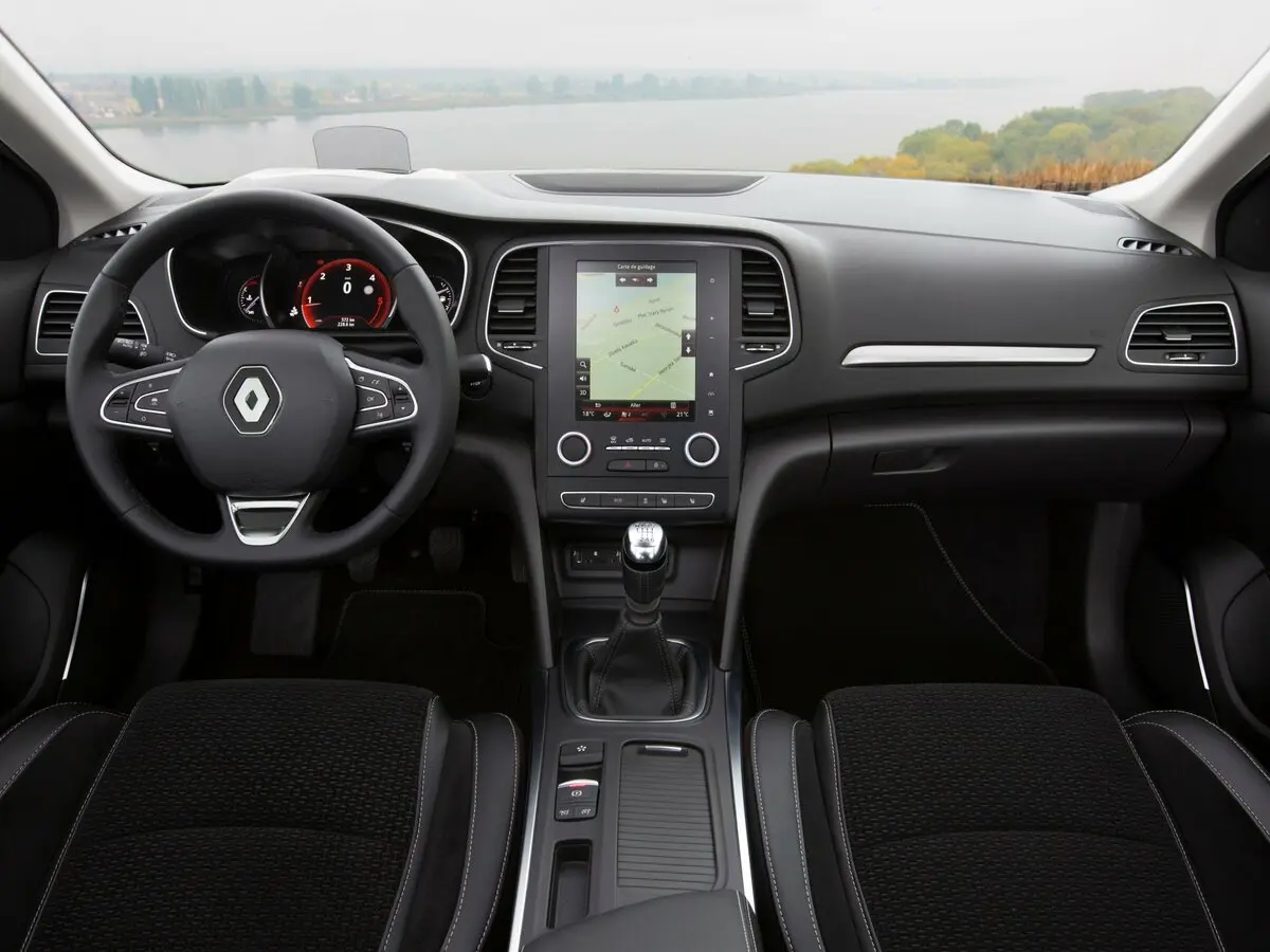 Renault Megane IV Седан — сүрөт 6