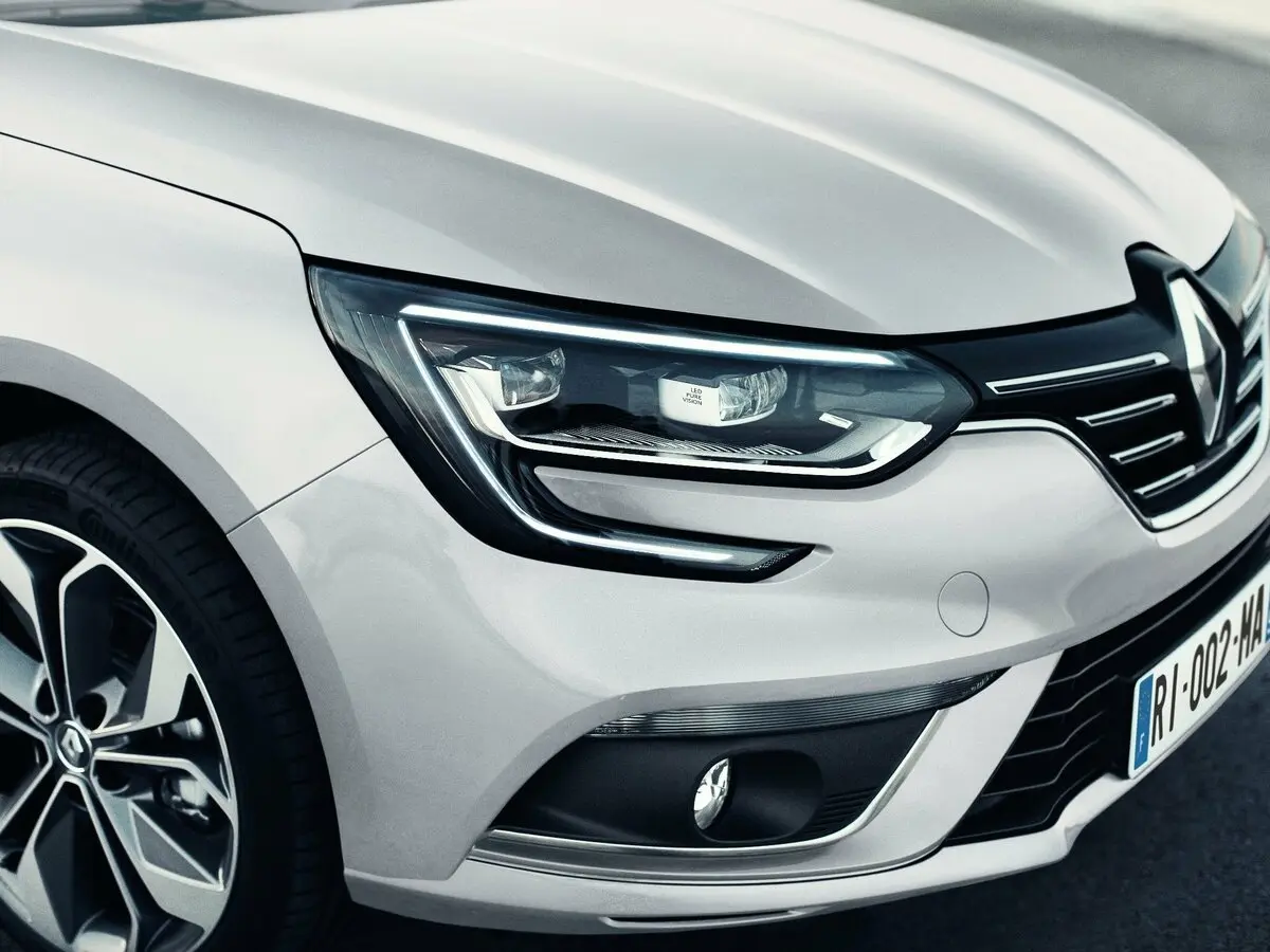 Renault Megane IV Седан — сүрөт 12