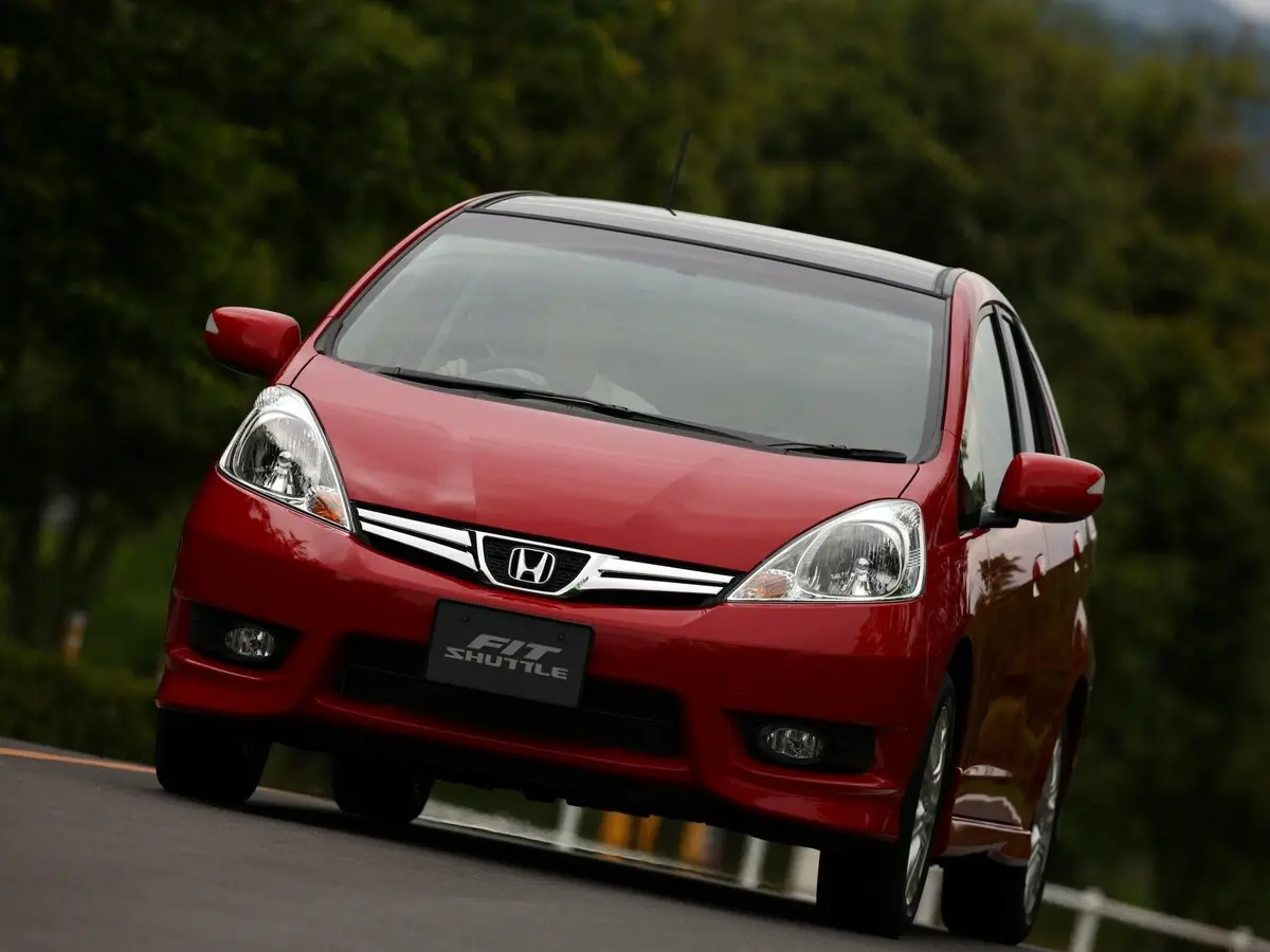 Honda Fit Shuttle I Универсал 5 дв. — сүрөт 3