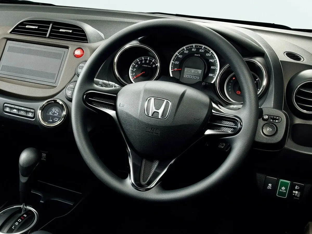 Honda Fit Shuttle I Универсал 5 дв. — сүрөт 7