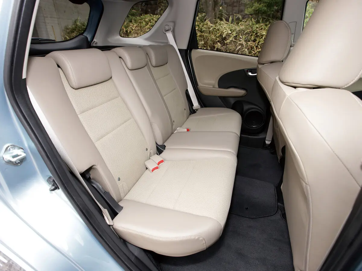 Honda Fit Shuttle I Универсал 5 дв. — сүрөт 8