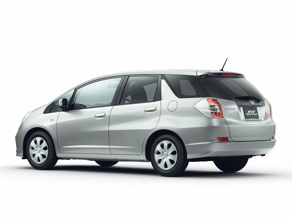 Honda Fit Shuttle I Рестайлинг Универсал 5 дв. — сүрөт 4