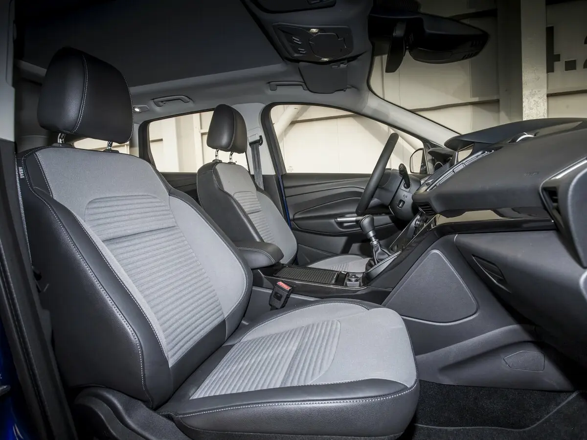 Ford Kuga II Рестайлинг Внедорожник 5 дв. — сүрөт 7