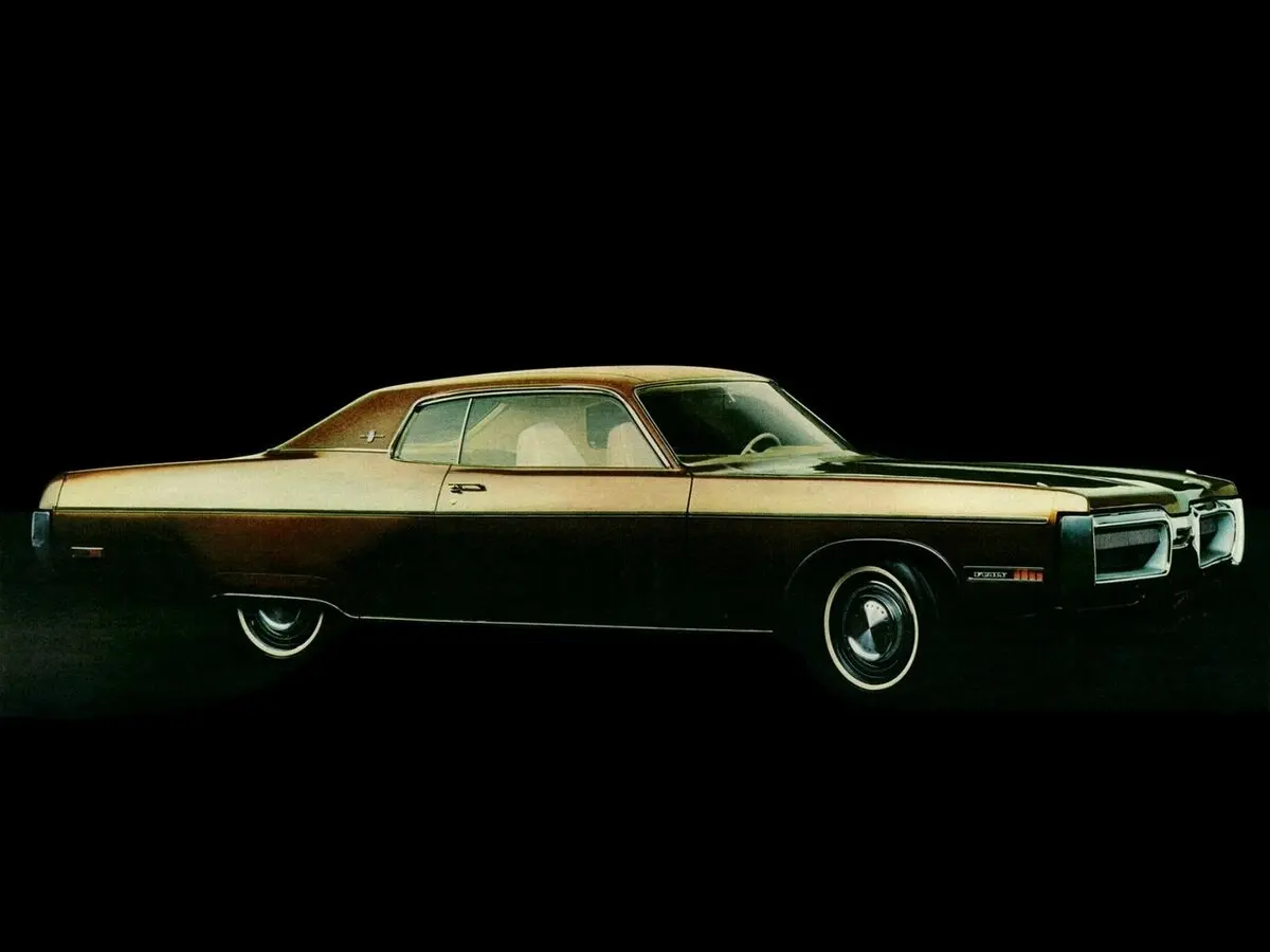 Plymouth Fury V Купе-хардтоп — photo 2