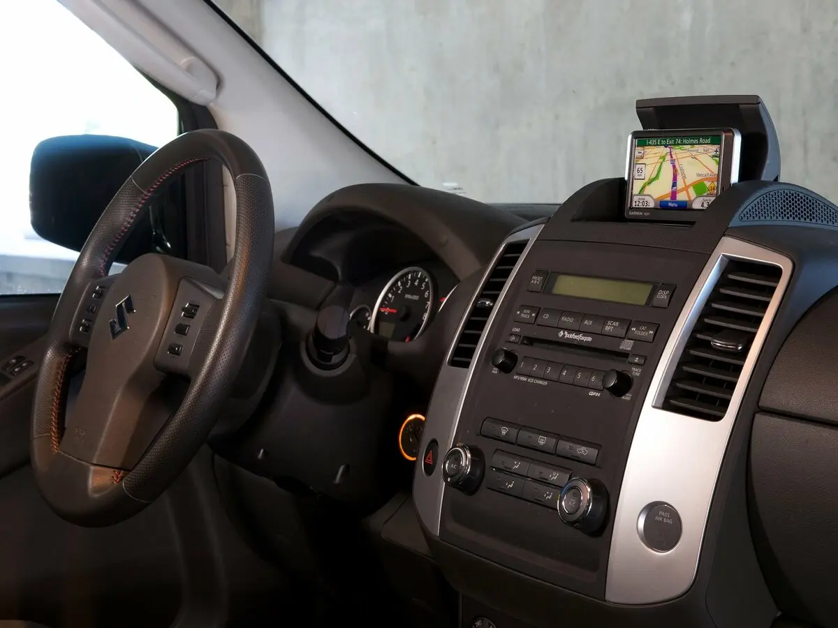 Suzuki Equator I Пикап Двойная кабина CrewCab — сүрөт 7