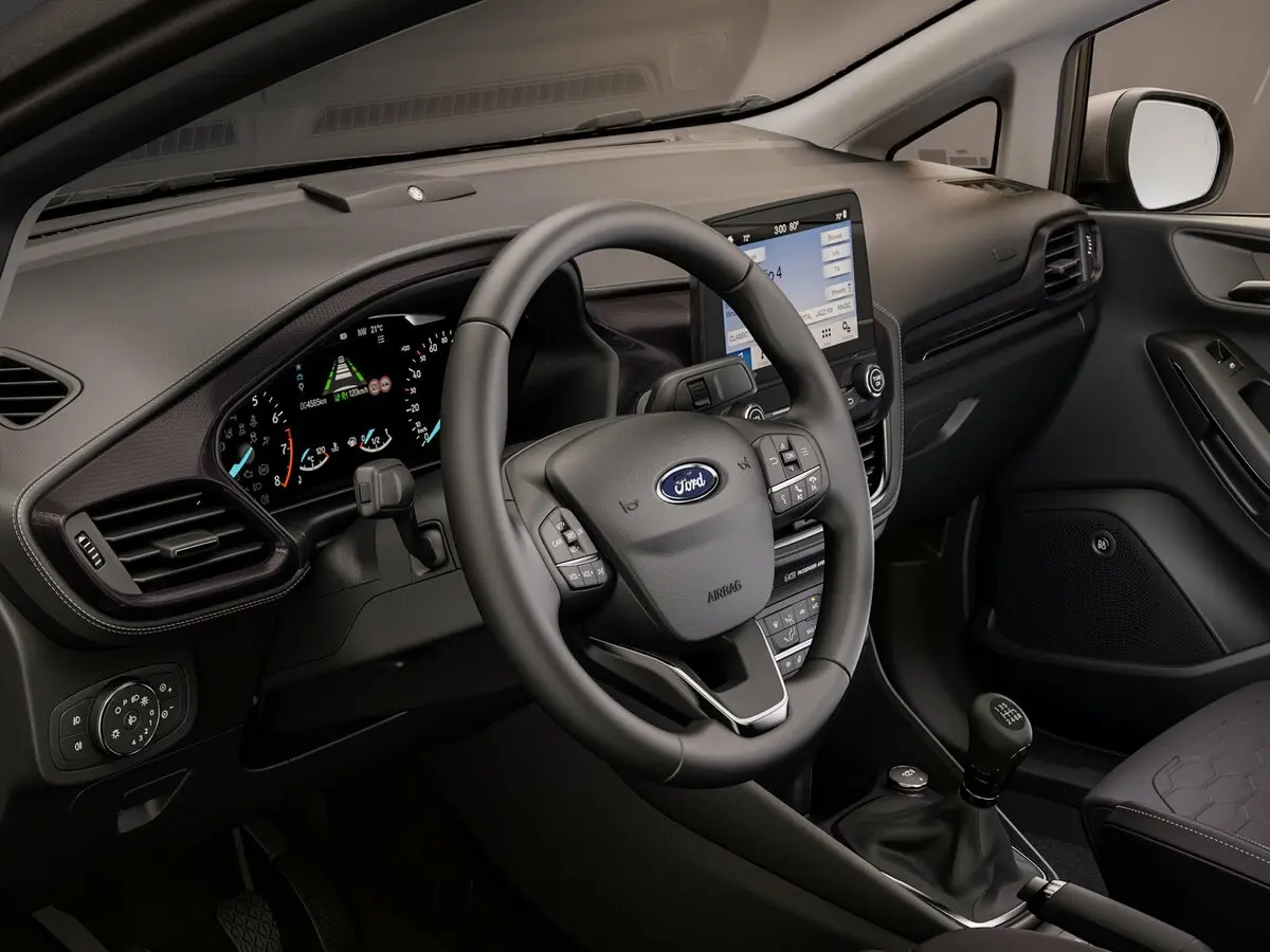 Ford Fiesta Mk7 Хэтчбек 5 дв. — 照片 8