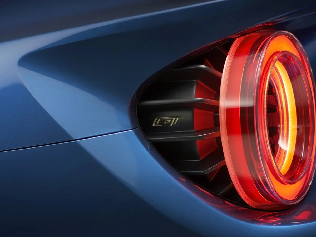Ford GT II Купе — сүрөт 11