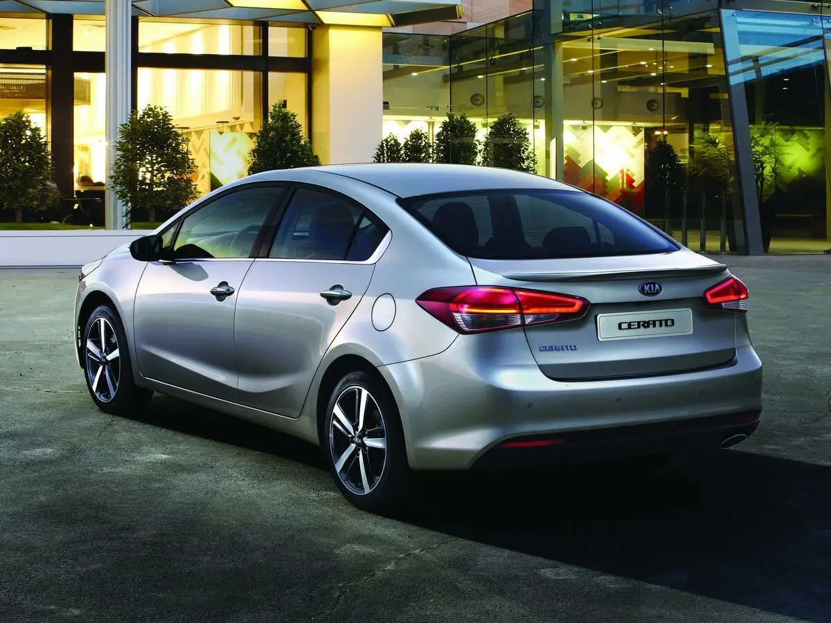 Kia Cerato III Рестайлинг (Classic) Седан — сүрөт 5