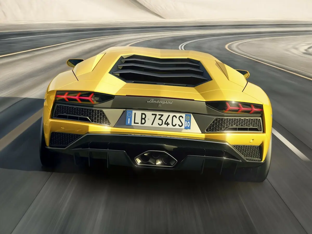 Lamborghini Aventador I Рестайлинг Купе — сүрөт 4