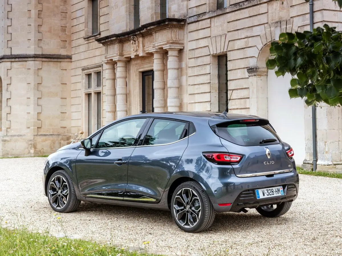 Renault Clio IV Рестайлинг Хэтчбек 5 дв. — 照片 5