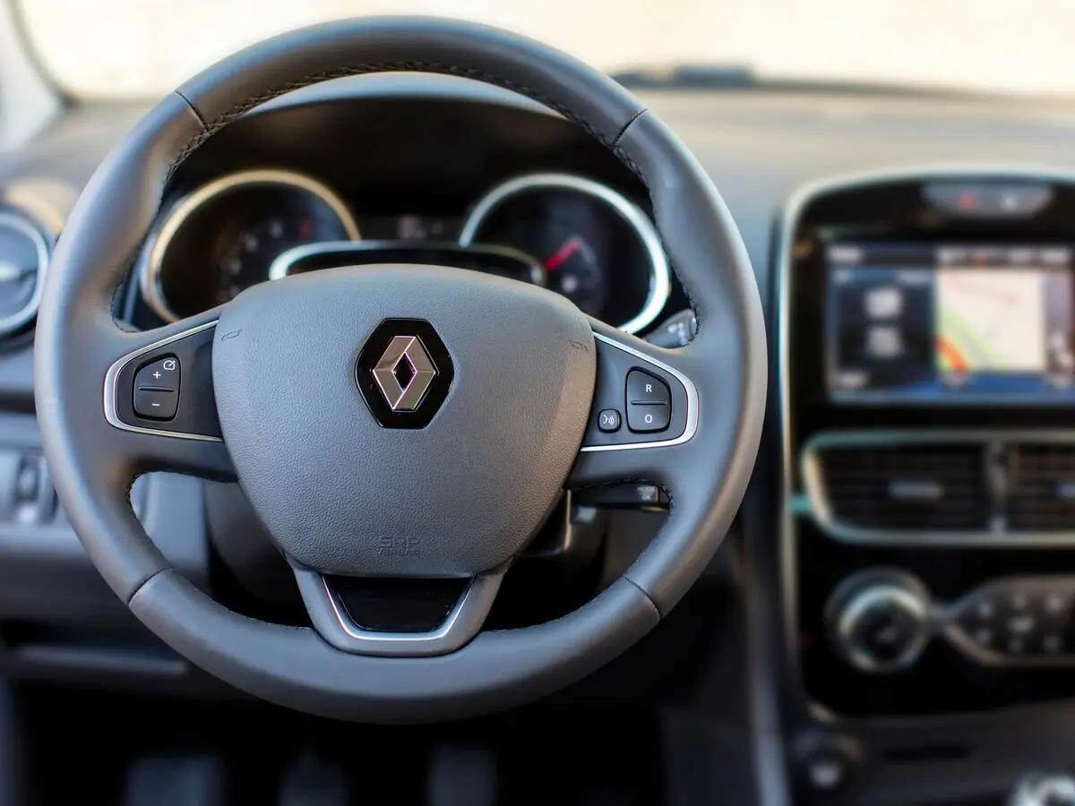Renault Clio IV Рестайлинг Универсал 5 дв. — сүрөт 5