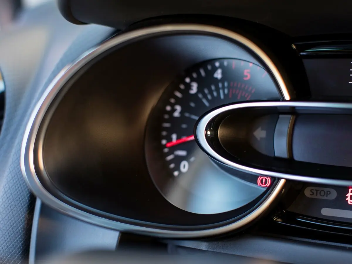 Renault Clio IV Рестайлинг Универсал 5 дв. — сүрөт 10