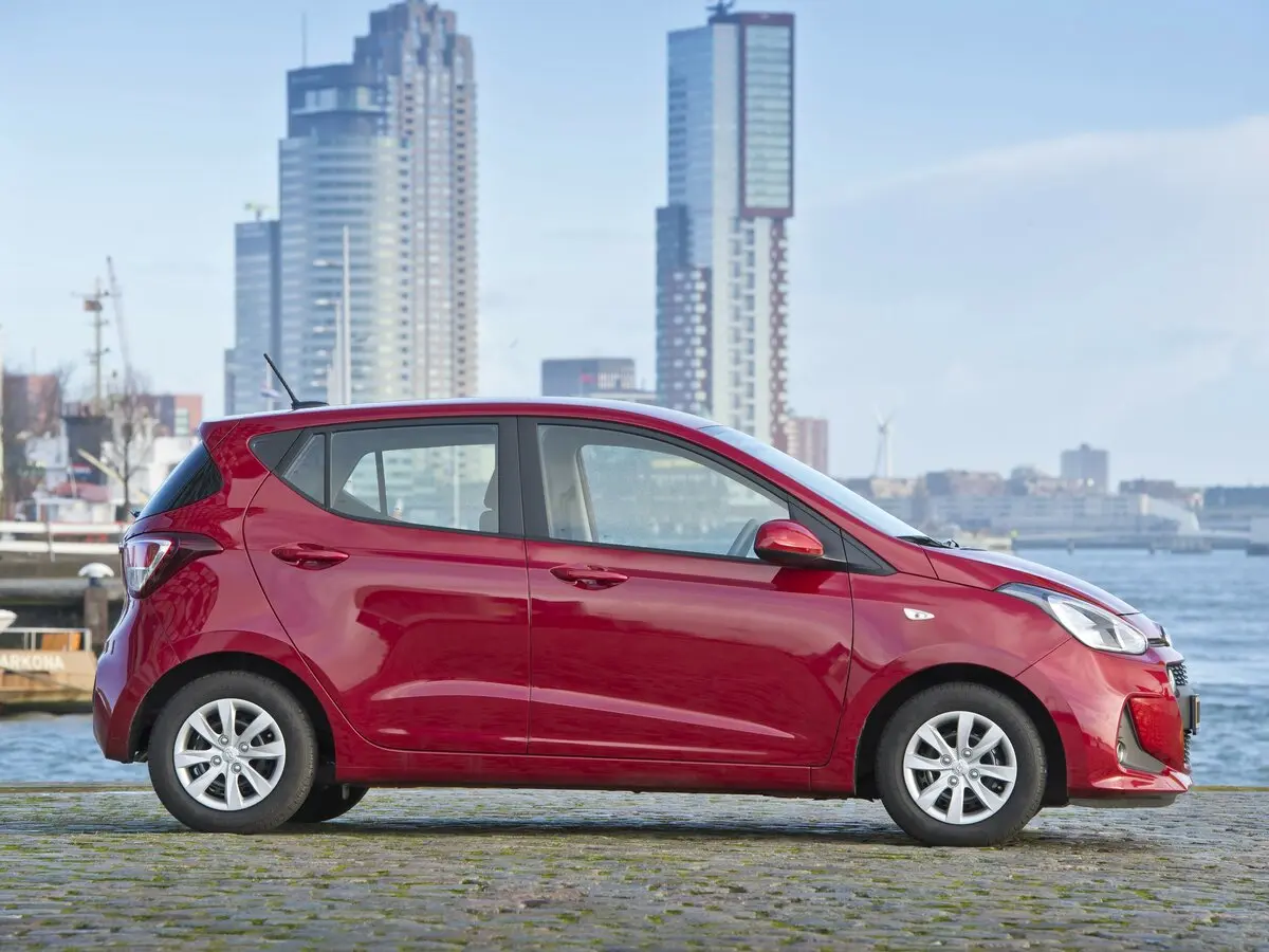 Hyundai i10 II Рестайлинг Хэтчбек 5 дв. — сүрөт 2