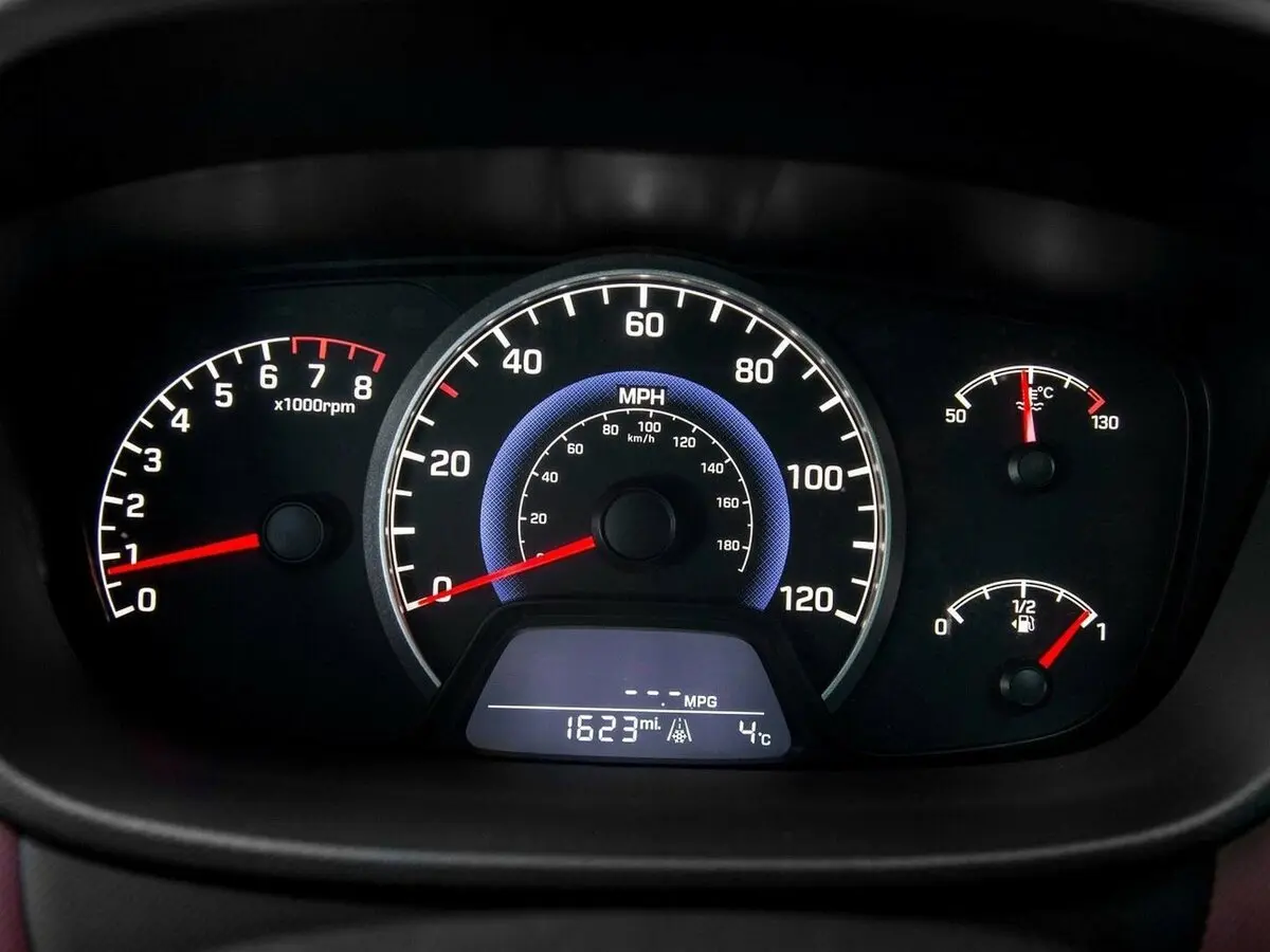 Hyundai i10 II Рестайлинг Хэтчбек 5 дв. — сүрөт 8