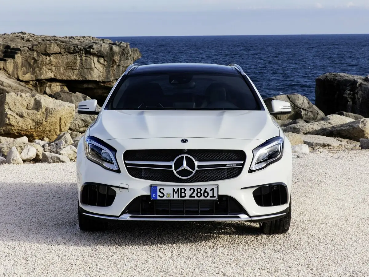 Mercedes-Benz GLA AMG I (X156) Рестайлинг Внедорожник 5 дв. — photo 3
